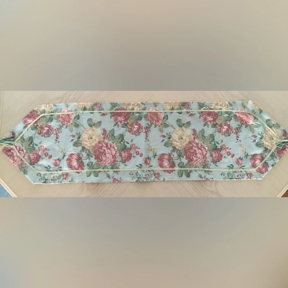 Table Runner - Flower Print